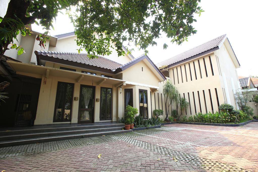 Reddoorz @ Menteng جاكرتا المظهر الخارجي الصورة